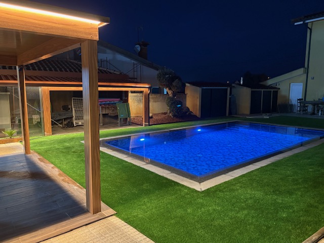 0F178D1E-1AA1-4E84-8E6C-AB7EB7F622B7